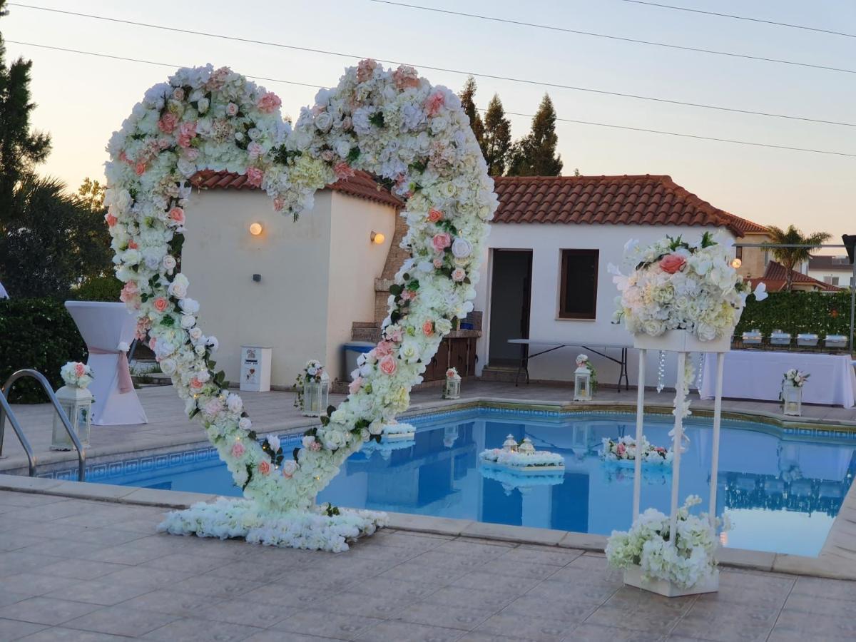 Villa Mansion 12 à Larnaca Extérieur photo