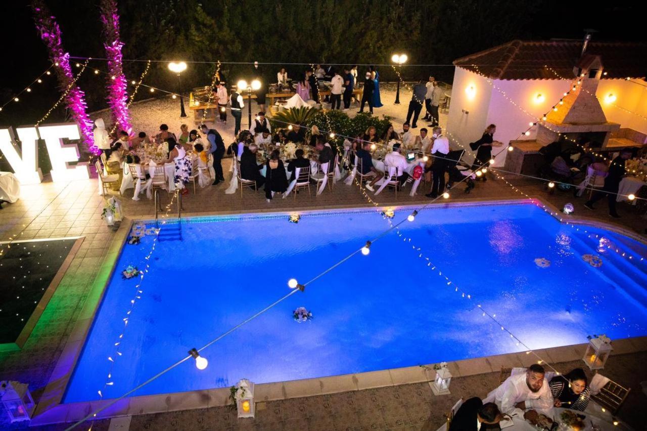 Villa Mansion 12 à Larnaca Extérieur photo