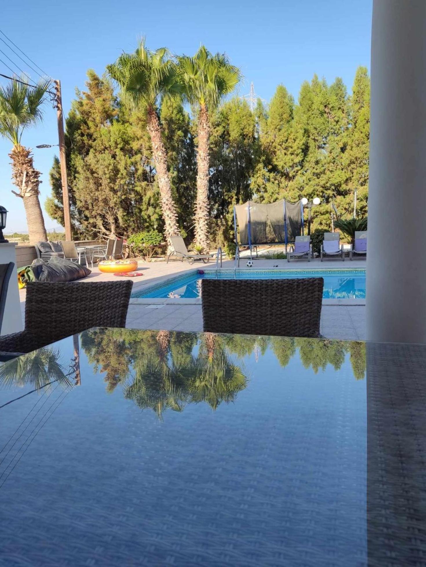 Villa Mansion 12 à Larnaca Extérieur photo