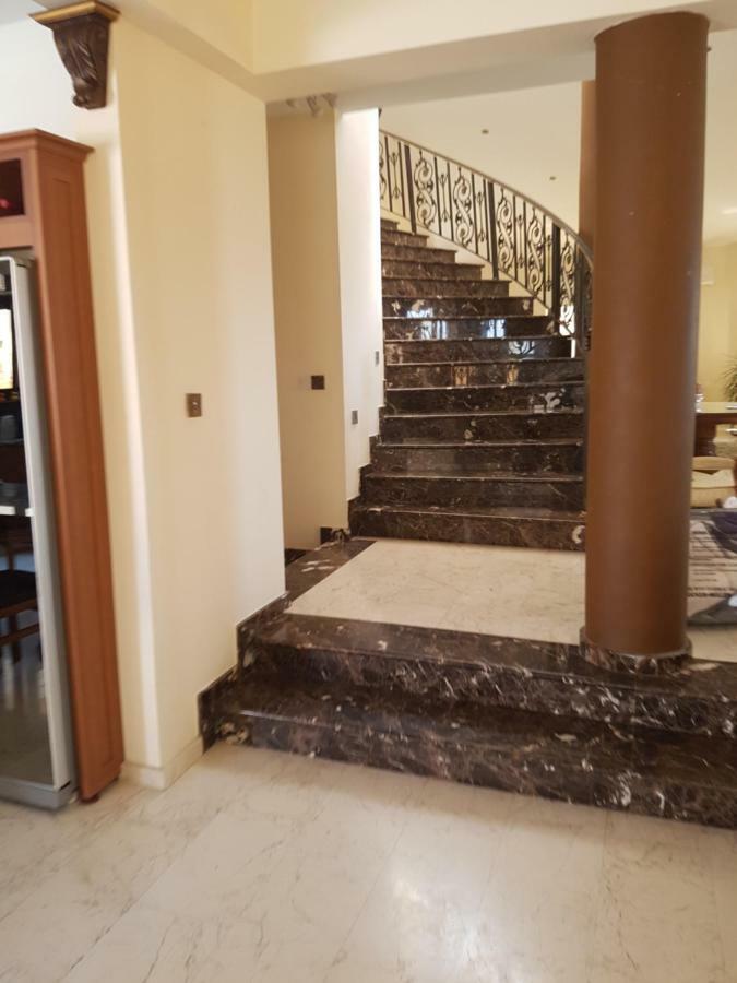 Villa Mansion 12 à Larnaca Extérieur photo