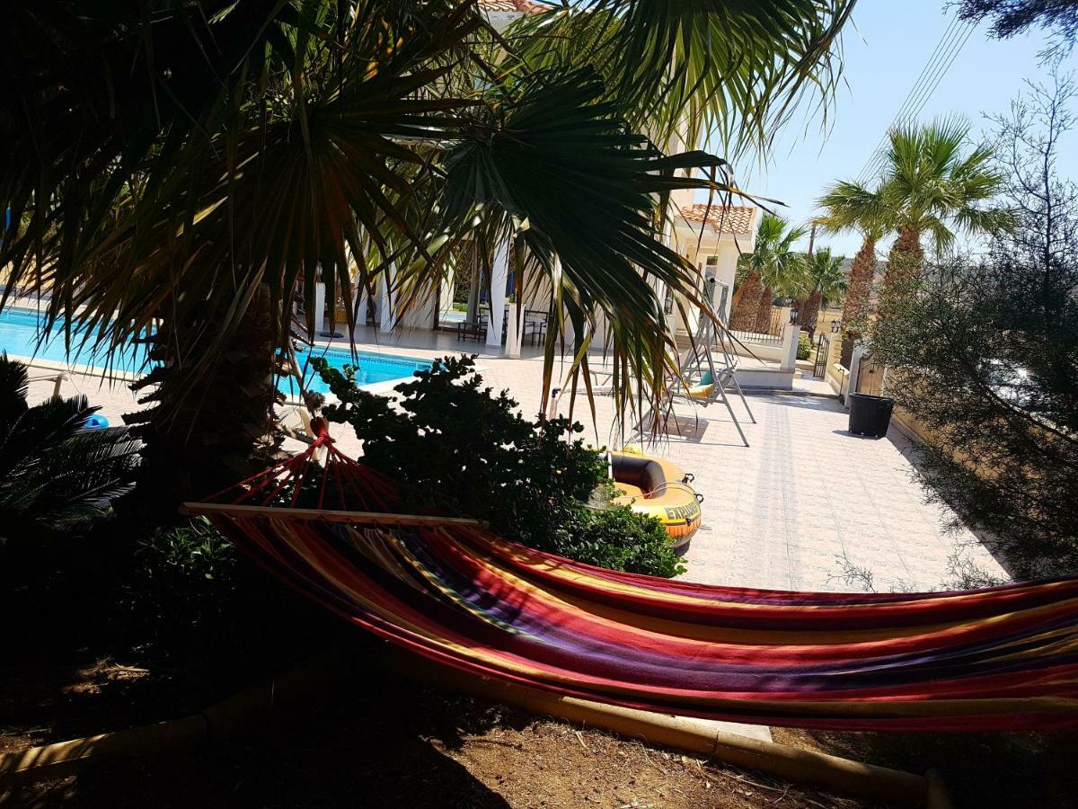 Villa Mansion 12 à Larnaca Extérieur photo